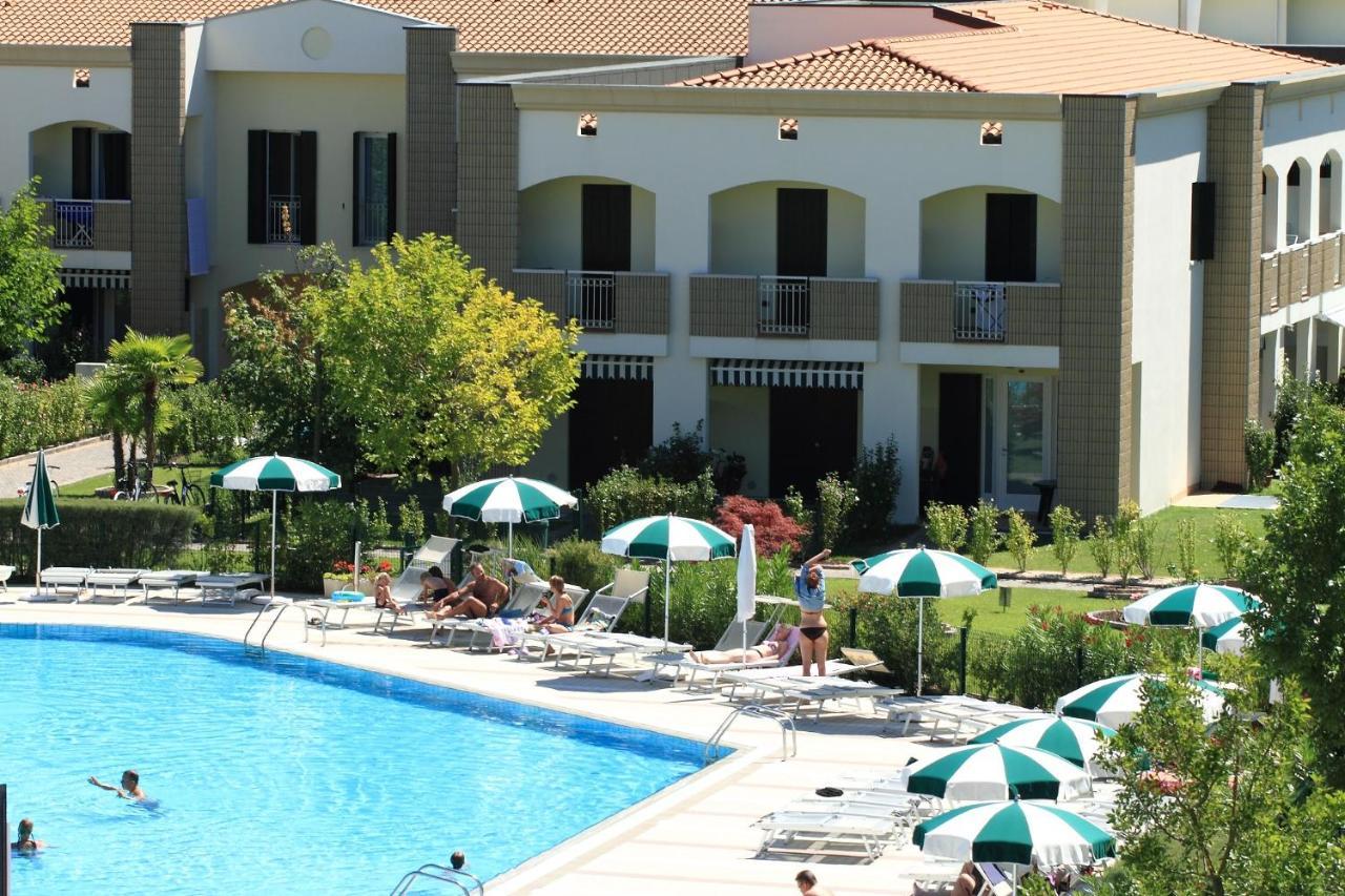 Апартаменты Betulle Lido Altanea Каорле Экстерьер фото